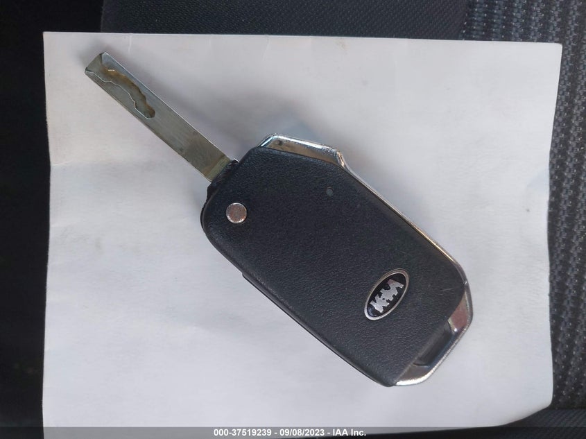 VIN KNDCB3LC4M5480647 2021 KIA NIRO LX