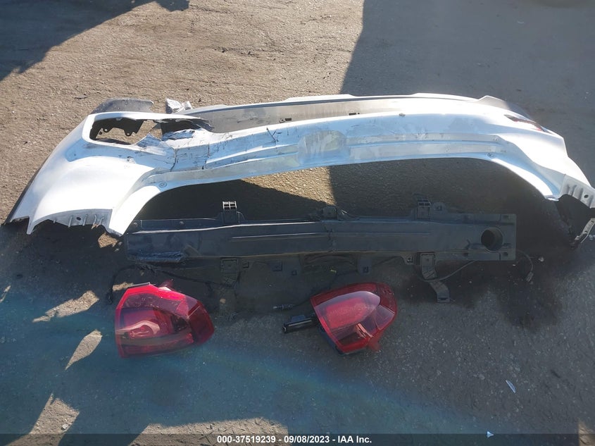 VIN KNDCB3LC4M5480647 2021 KIA NIRO LX