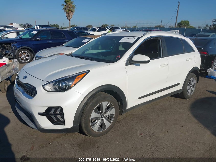 VIN KNDCB3LC4M5480647 2021 KIA NIRO LX