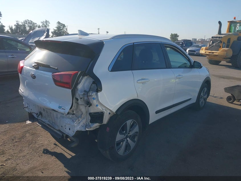 VIN KNDCB3LC4M5480647 2021 KIA NIRO LX