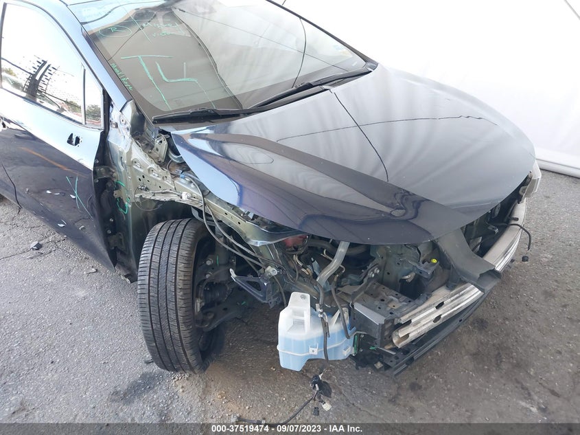 VIN 5YFEPRAE7LP050047 2020 TOYOTA COROLLA LE