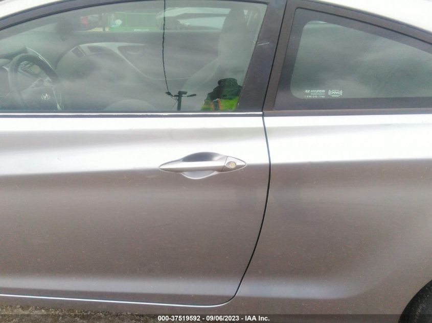 2013 HYUNDAI ELANTRA COUPE GS KMHDH6AE1DU009209