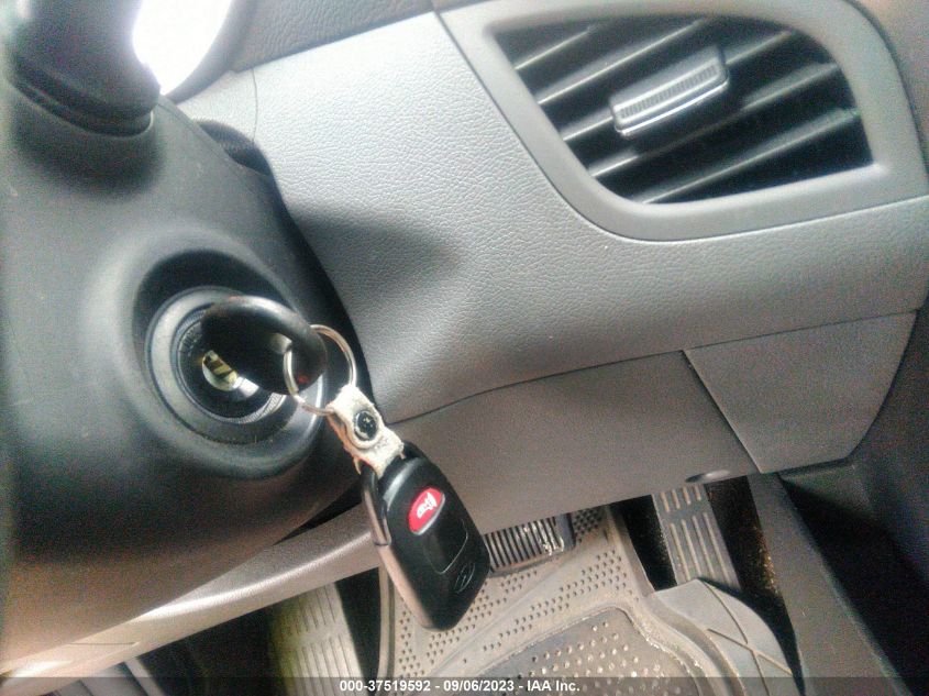 2013 HYUNDAI ELANTRA COUPE GS KMHDH6AE1DU009209
