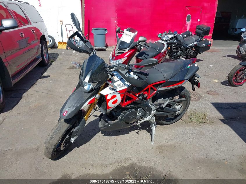 2018 APRILIA DORSODURO ZD4KBU003JS000093
