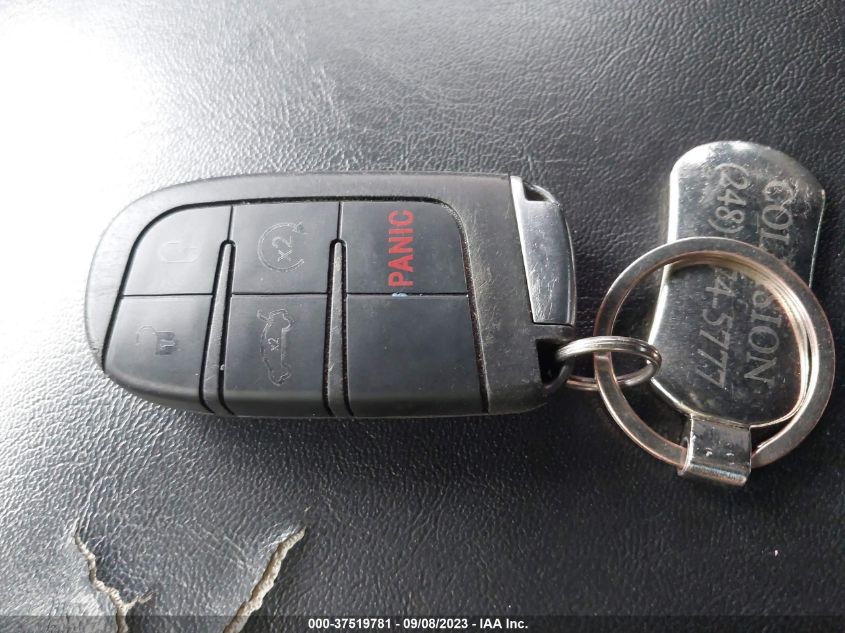 2013 CHRYSLER 300 - 2C3CCAAG0DH593547