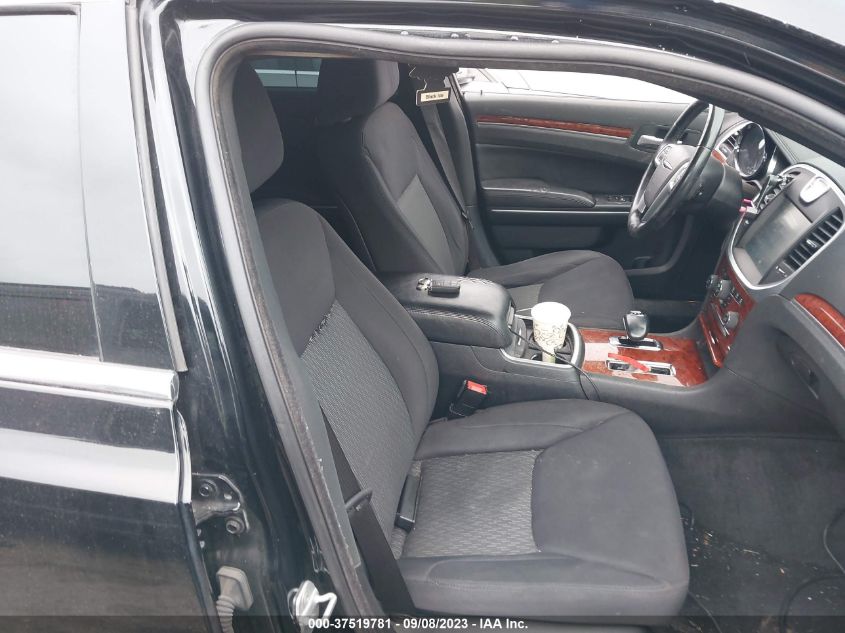 2013 CHRYSLER 300 - 2C3CCAAG0DH593547