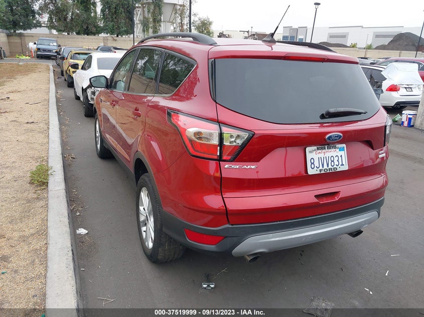 VIN 1FMCU0HD3JUD59969 2018 FORD ESCAPE SEL