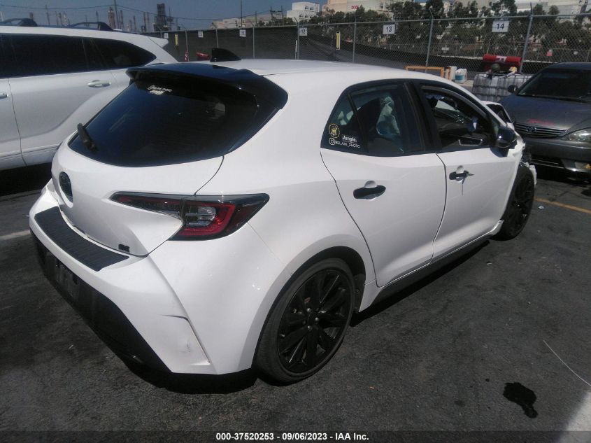 JTND4RBE2L3081908 Toyota Corolla Hatchback SE/XSE/NIGHTSHADE 4