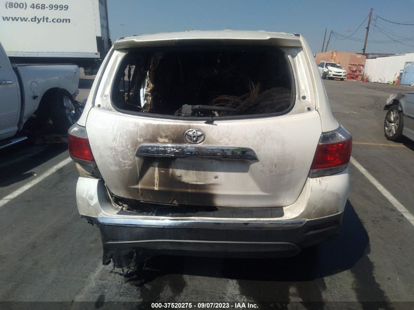 2013 TOYOTA HIGHLANDER - 5TDZA3EH3DS031816