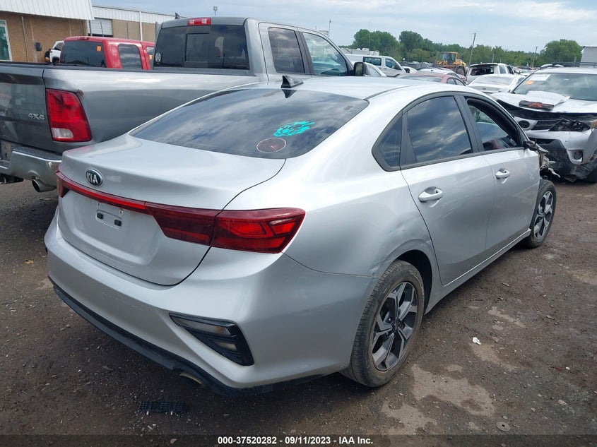 VIN 3KPF24AD2KE060952 2019 KIA FORTE LXS