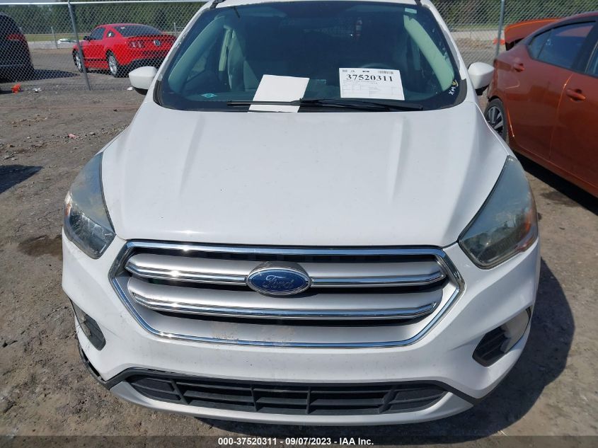 2017 FORD ESCAPE SE - 1FMCU0GDXHUE77223