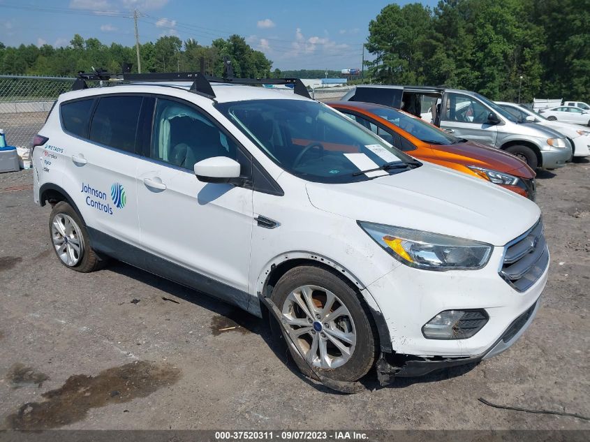 2017 FORD ESCAPE SE - 1FMCU0GDXHUE77223