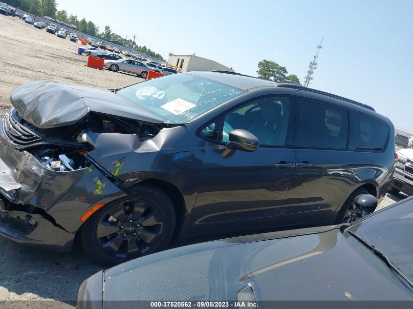 2019 CHRYSLER PACIFICA HYBRID LIMITED 2C4RC1N71KR570740