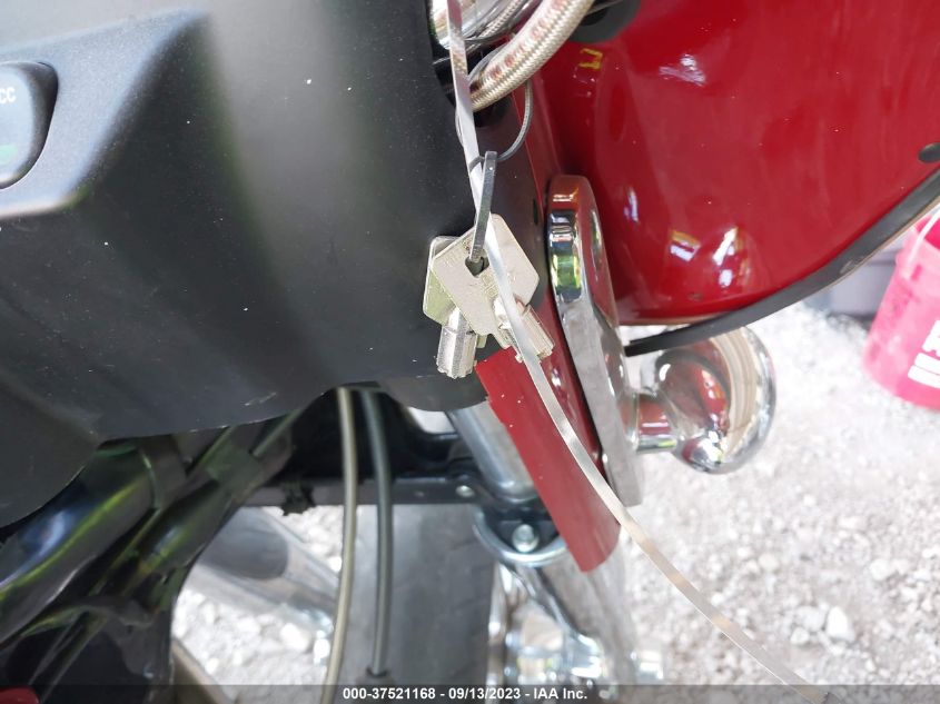 2006 HARLEY-DAVIDSON FLHXI 1HD1KBW156Y620667