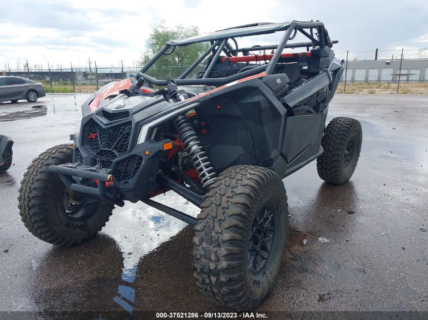 2018 CAN-AM MAVERICK X3 X RS TURBO R - 3JBVXAW45JK004365