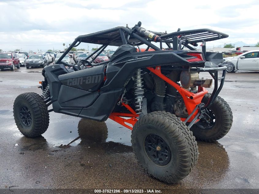 2018 CAN-AM MAVERICK X3 X RS TURBO R - 3JBVXAW45JK004365