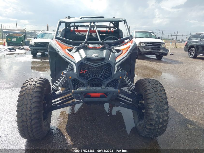 2018 CAN-AM MAVERICK X3 X RS TURBO R - 3JBVXAW45JK004365