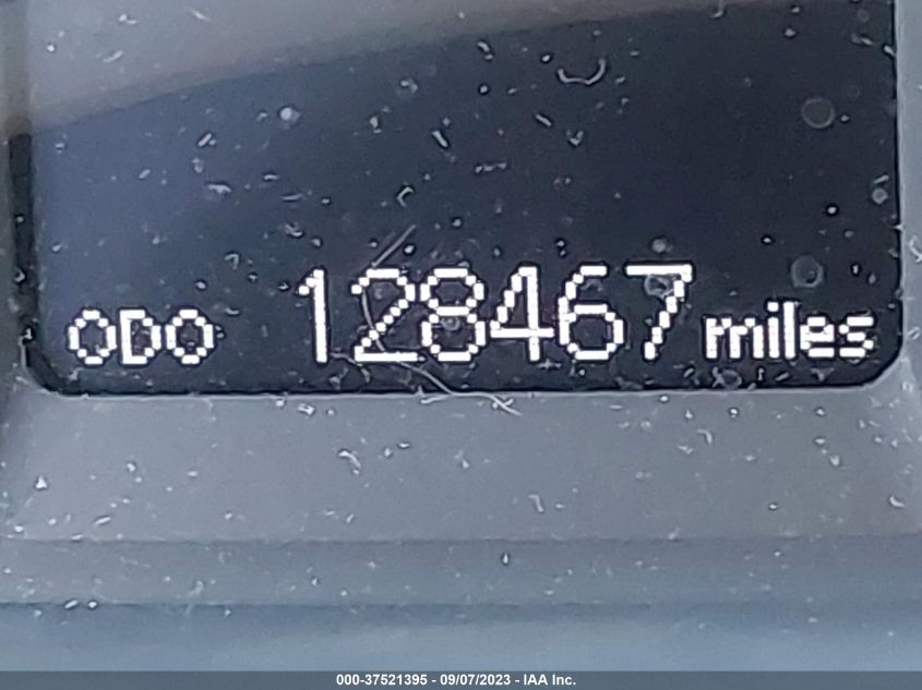 2017 TOYOTA COROLLA L/LE/XLE/SE - 5YFBURHEXHP647122