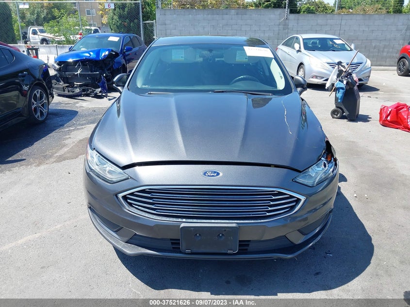 VIN 3FA6P0LU6JR173100 2018 FORD FUSION HYBRID SE