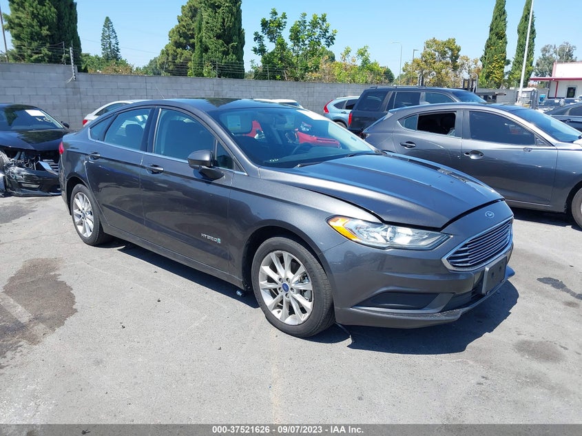 VIN 3FA6P0LU6JR173100 2018 FORD FUSION HYBRID SE