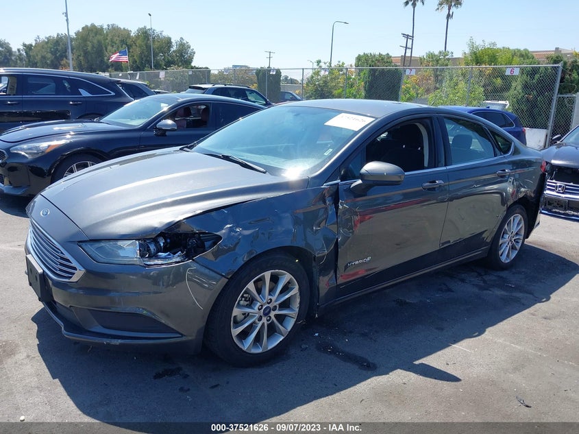 VIN 3FA6P0LU6JR173100 2018 FORD FUSION HYBRID SE