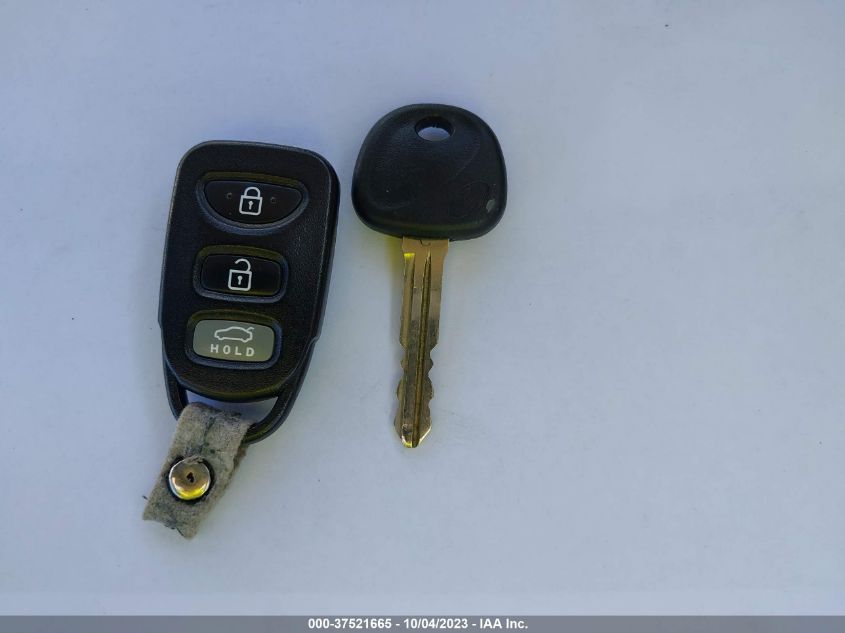 2013 HYUNDAI ELANTRA COUPE GS KMHDH6AE8DU010616