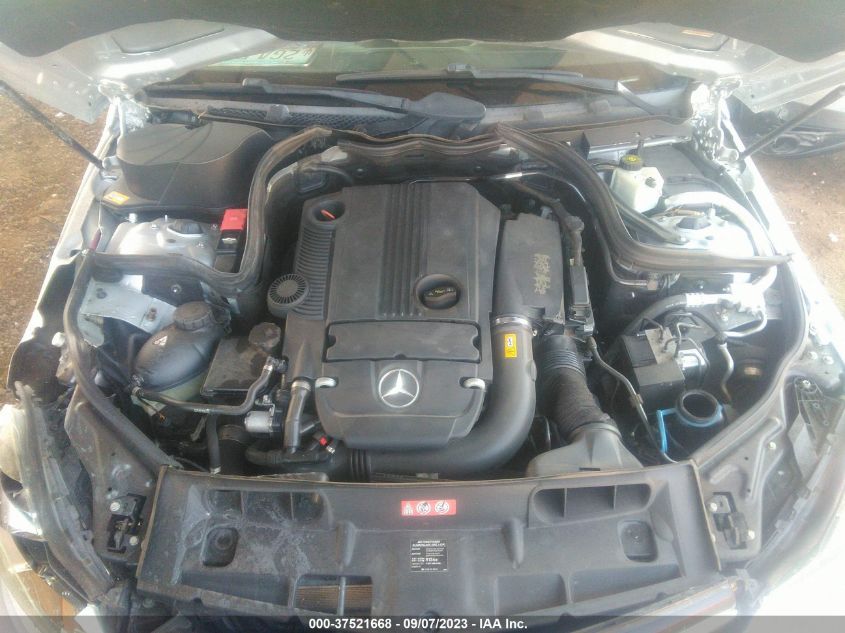 2014 MERCEDES-BENZ C 250 SPORT/LUXURY - WDDGF4HB9ER302776