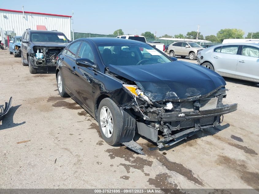 2013 HYUNDAI SONATA GLS - 5NPEB4AC9DH765992