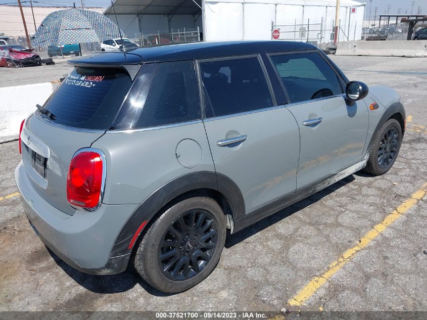 2015 MINI COOPER HARDTOP 4 DOOR WMWXS5C50FT828650