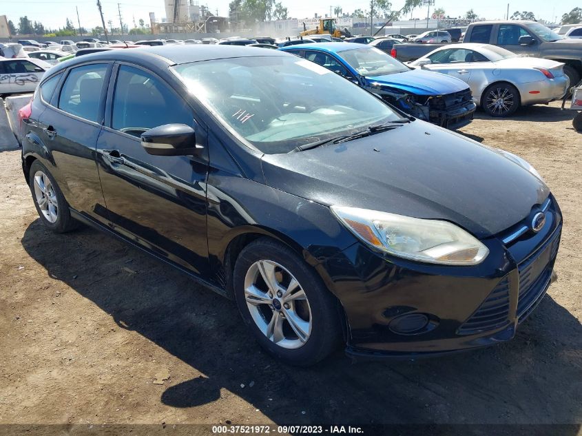 2014 FORD FOCUS SE - 1FADP3K28EL211858