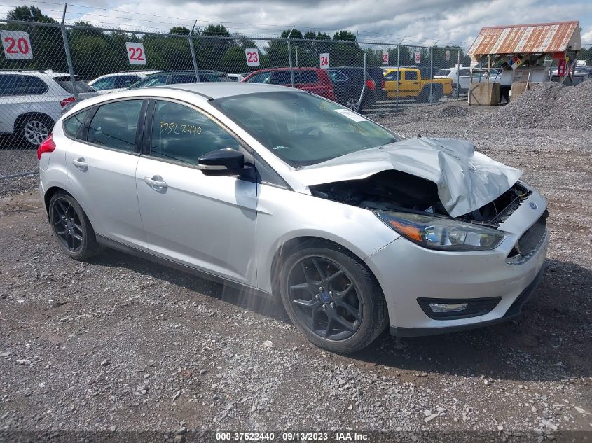 2015 FORD FOCUS SE - 1FADP3K20FL284207