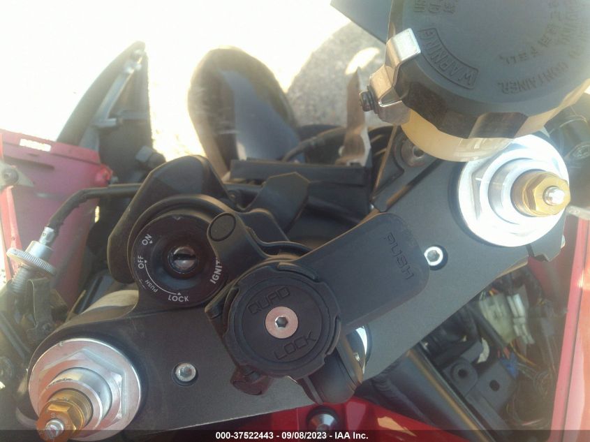 2014 YAMAHA YZFR6 JYARJ16N1EA002785