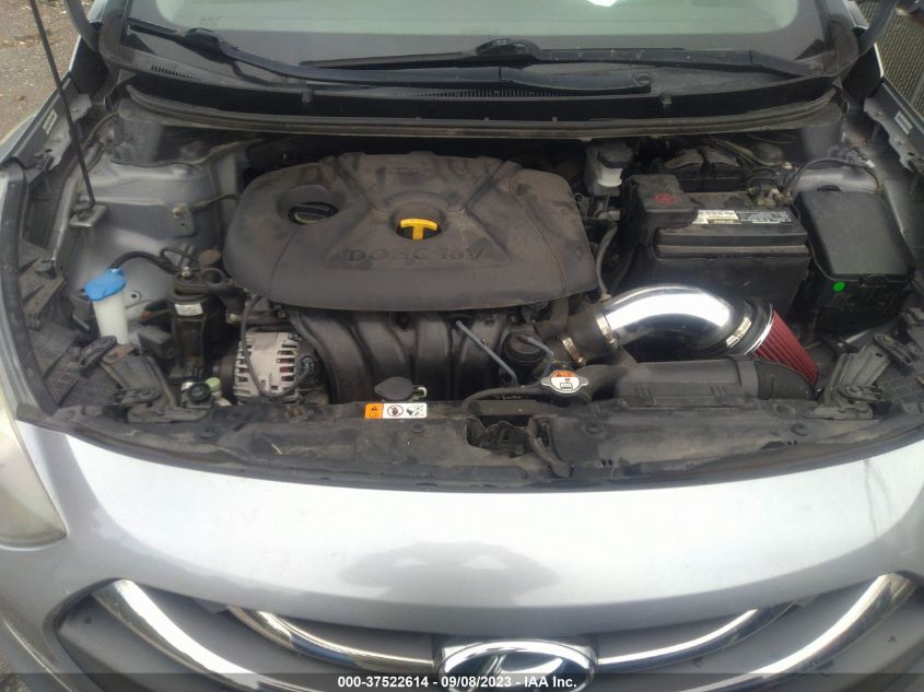 2013 HYUNDAI ELANTRA GT - KMHD35LE2DU146603