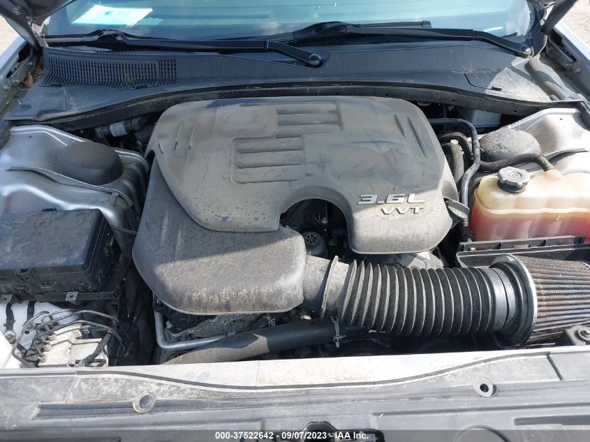 2018 CHRYSLER 300 S - 2C3CCAGG6JH296527