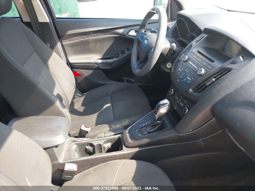 2015 FORD FOCUS SE - 1FADP3F2XFL202249