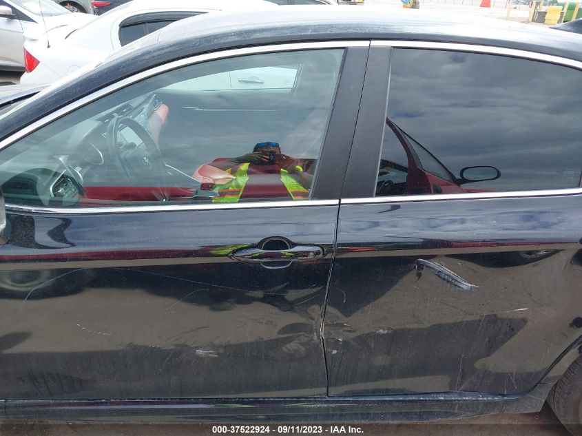 2019 TOYOTA CAMRY L/LE/XLE/SE/XSE - 4T1B11HK1KU721999