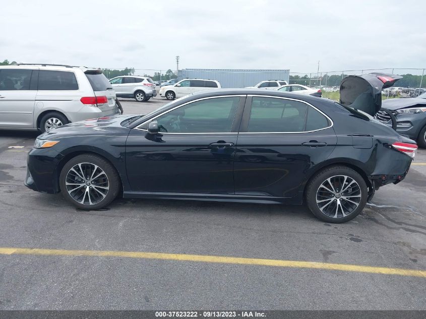 2020 TOYOTA CAMRY SE - 4T1G11AK2LU959720
