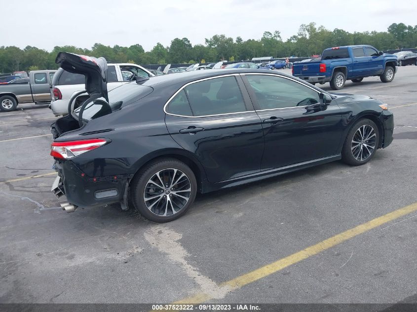 2020 TOYOTA CAMRY SE - 4T1G11AK2LU959720