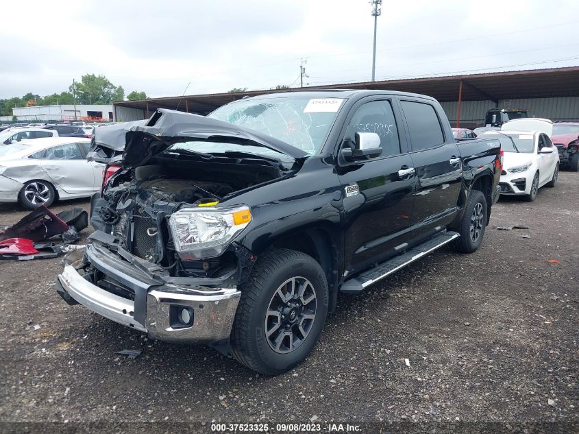 2016 TOYOTA TUNDRA 4WD TRUCK PLATINUM/1794 5TFAW5F18GX511523