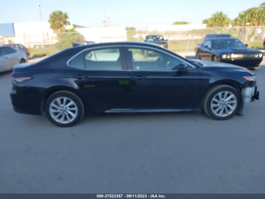 2022 TOYOTA CAMRY LE - 4T1C11AKXNU638011