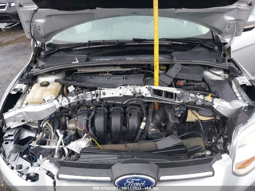 2014 FORD FOCUS SE - 1FADP3K21EL337589