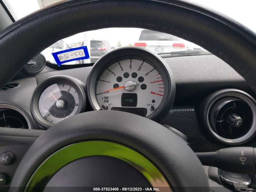 2013 MINI COOPER ROADSTER S WMWSY3C50DT565389