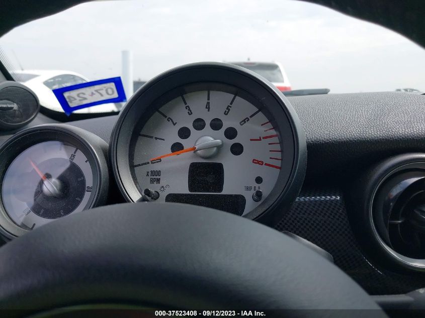 2013 MINI COOPER ROADSTER S WMWSY3C50DT565389