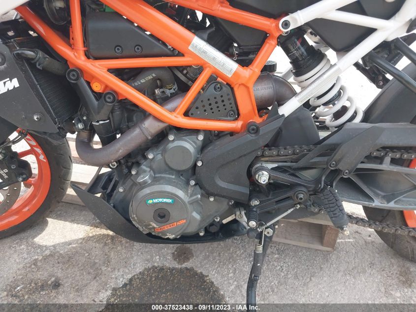 2018 KTM 390 DUKE MD2JPJ401JC266069