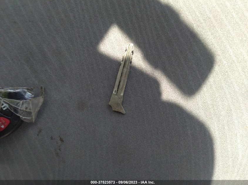 2013 TOYOTA COROLLA L/LE/S - 5YFBU4EE1DP083751