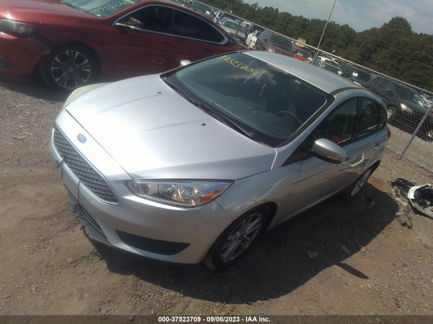 2015 FORD FOCUS SE - 1FADP3K25FL386490