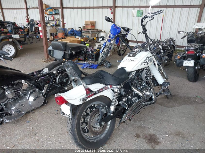 2005 HARLEY-DAVIDSON FXDWGI 1HD1GPW1X5K323023