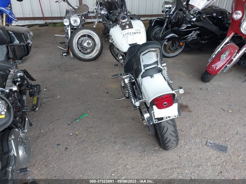 2005 HARLEY-DAVIDSON FXDWGI 1HD1GPW1X5K323023
