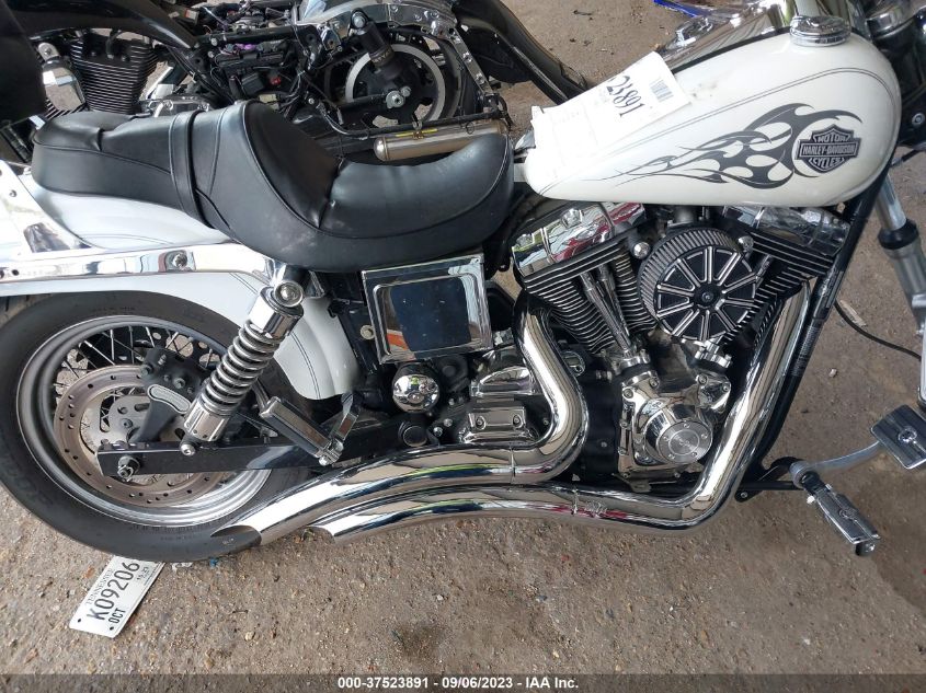 2005 HARLEY-DAVIDSON FXDWGI 1HD1GPW1X5K323023