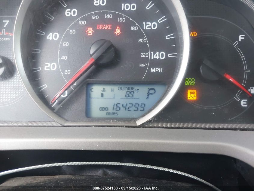 2014 TOYOTA RAV4 XLE - 2T3RFREV0EW165385